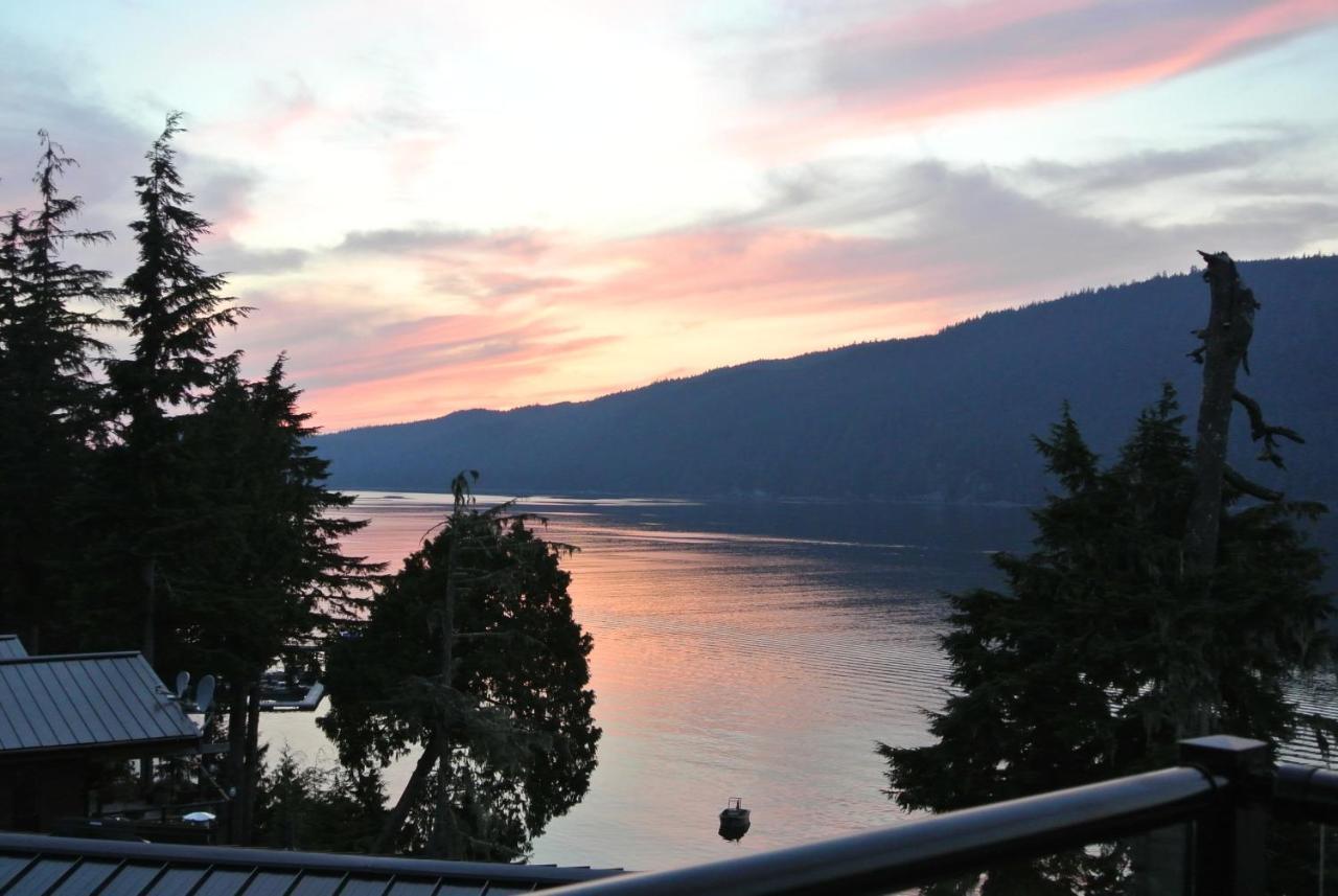 Bjorn Holm Villa Port Renfrew Exterior photo