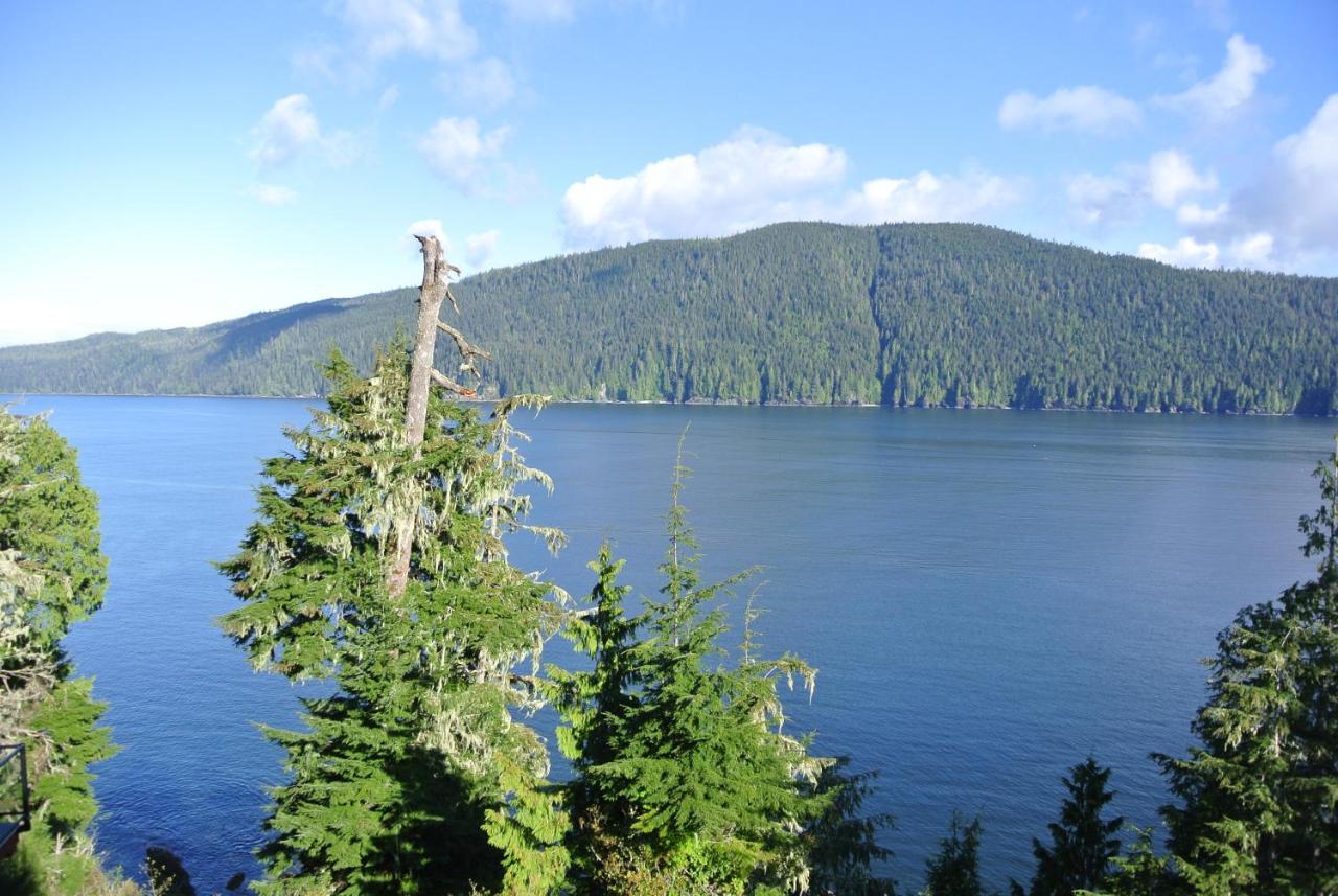 Bjorn Holm Villa Port Renfrew Exterior photo