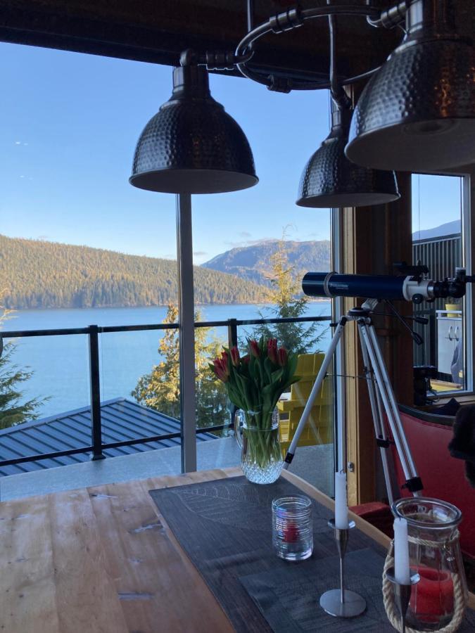 Bjorn Holm Villa Port Renfrew Exterior photo