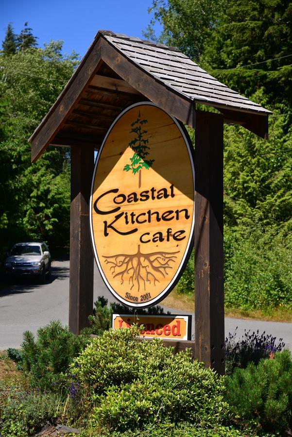Bjorn Holm Villa Port Renfrew Exterior photo