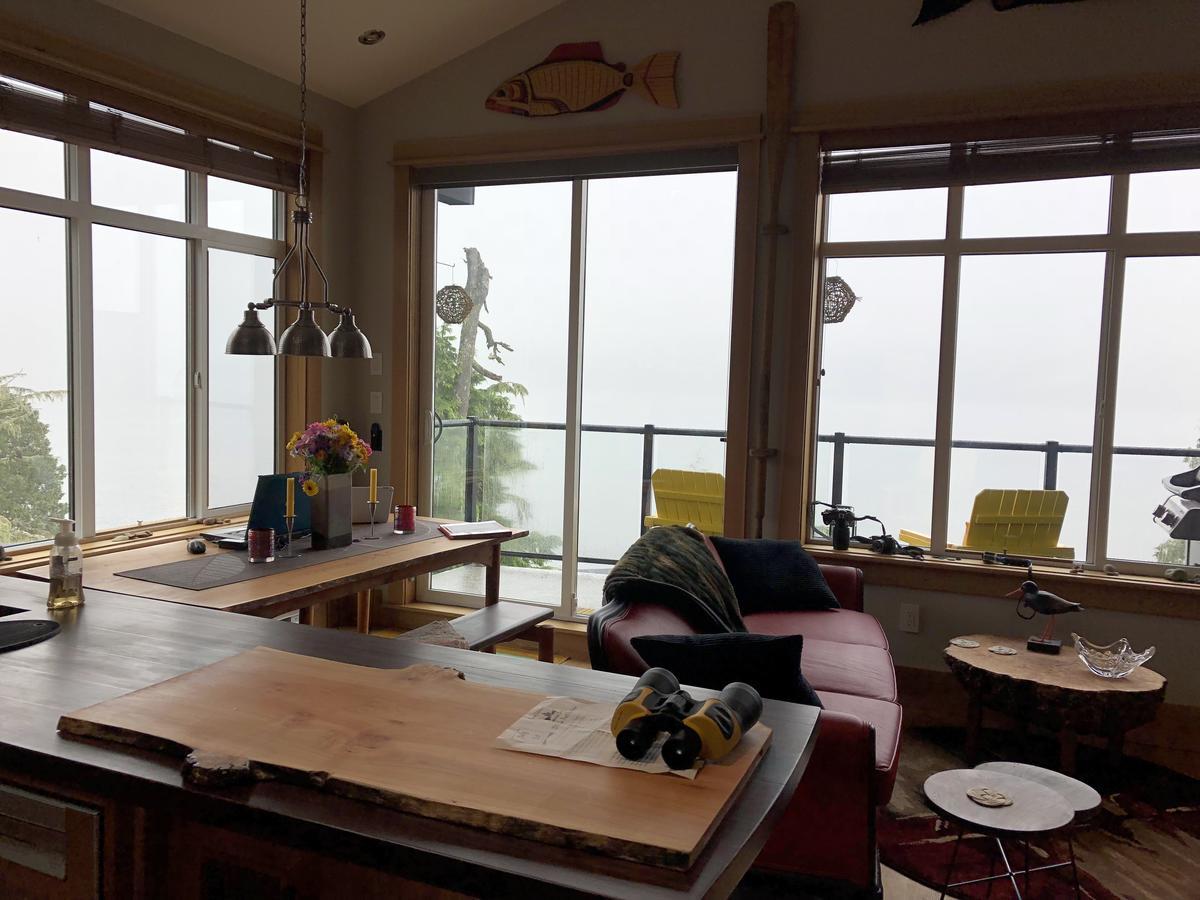 Bjorn Holm Villa Port Renfrew Exterior photo